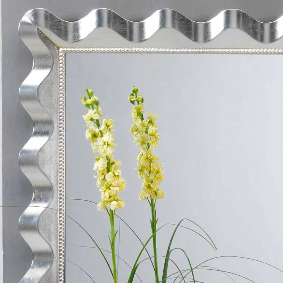 Glamour Wandspiegel mit Spiegelrahmen mit Perlenrand Lane