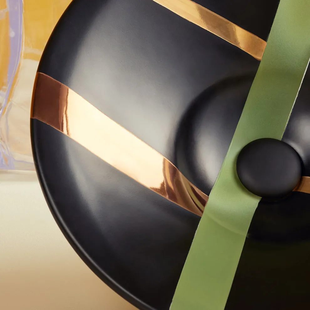 Halbeinbauwaschbecken aus hochwertigem französischem Porzellan – Pausa