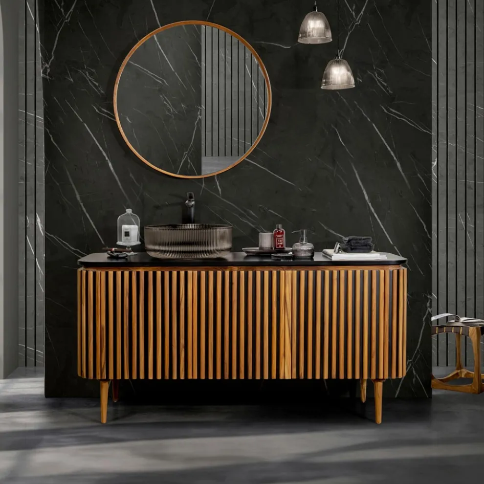 Handgefertigter Badezimmerschrank aus massivem Teakholz und Mahagoni – Heliconia