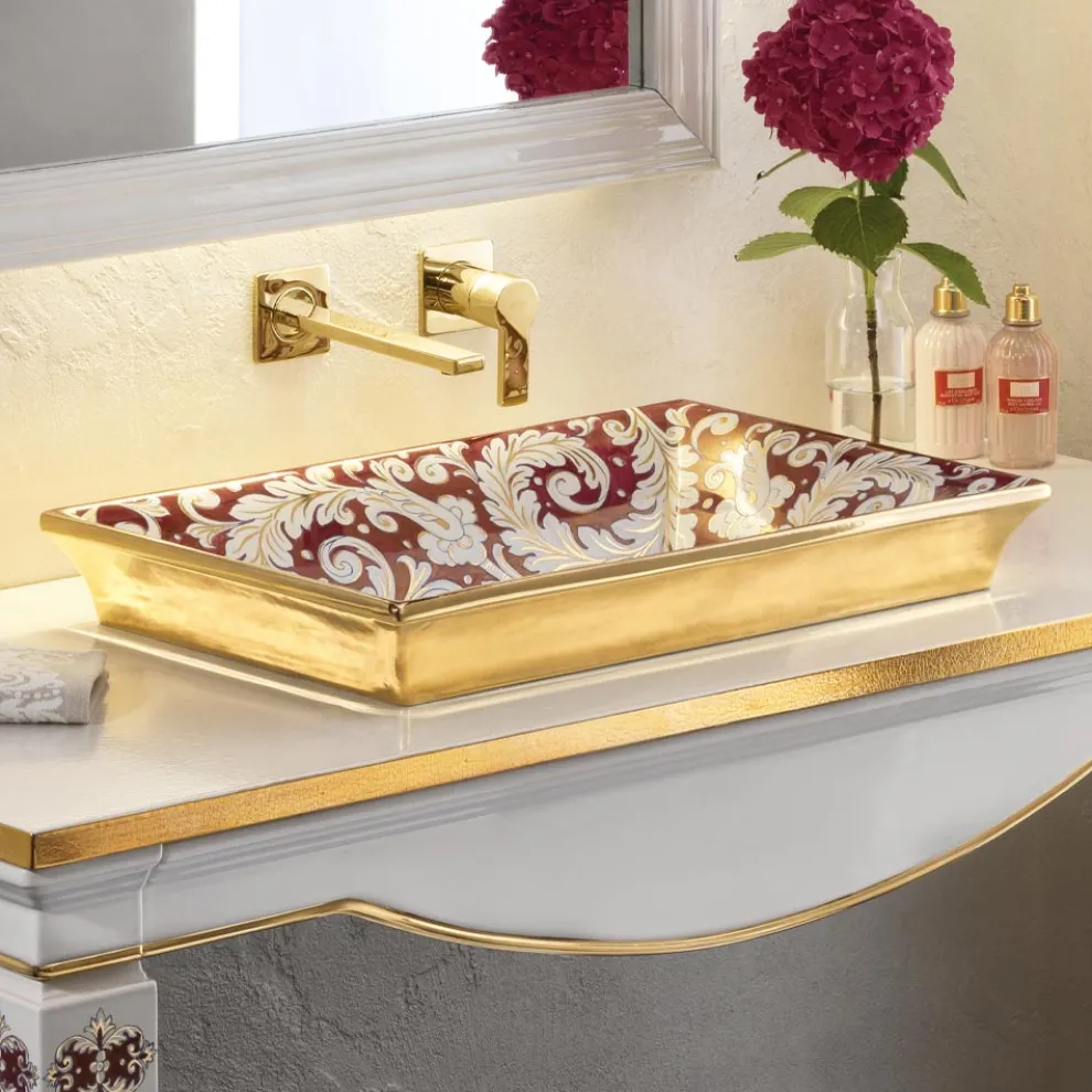 Handgegossenes Waschbecken aus Schamotteton mit farbenfrohen Verzierungen, hergestellt in Italien – Aulente