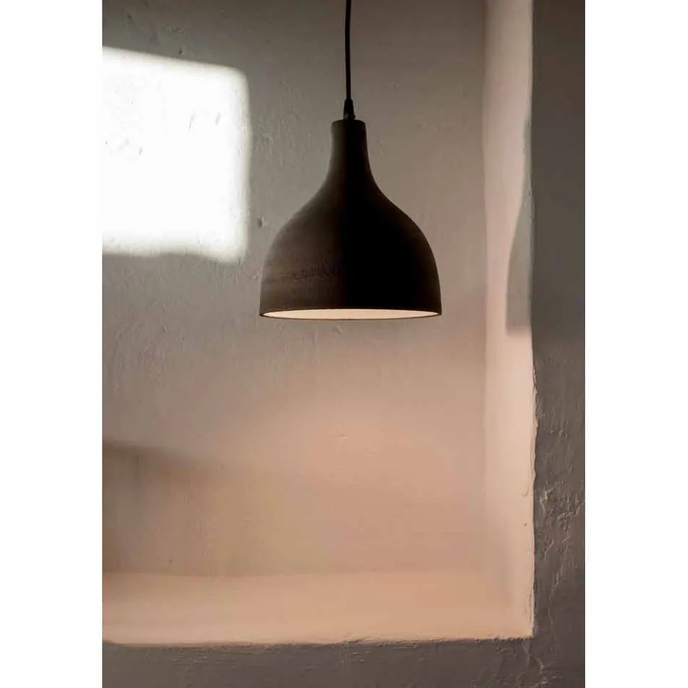 Hängelampe aus anthrazitfarbenem Steinzeug und weißem Emaille-Interieur - Edmondo