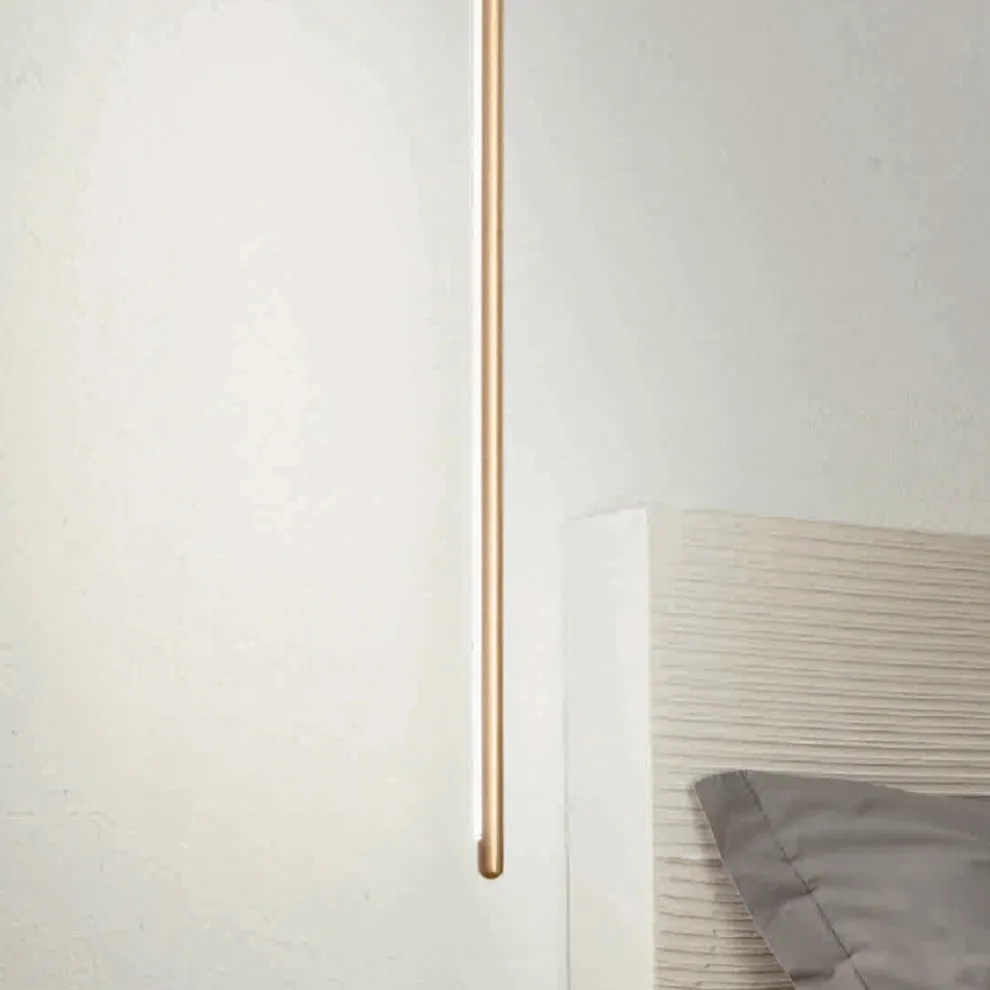 Hängelampe aus goldlackiertem Metall mit verstellbaren Kabeln – Orange