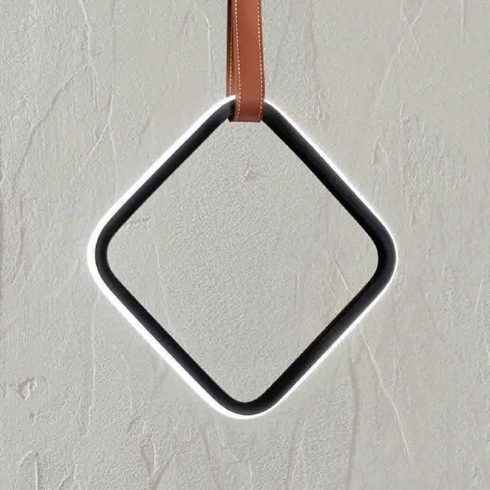 Hängelampe mit geometrischen Formen und Details aus Kunstleder – Zypresse