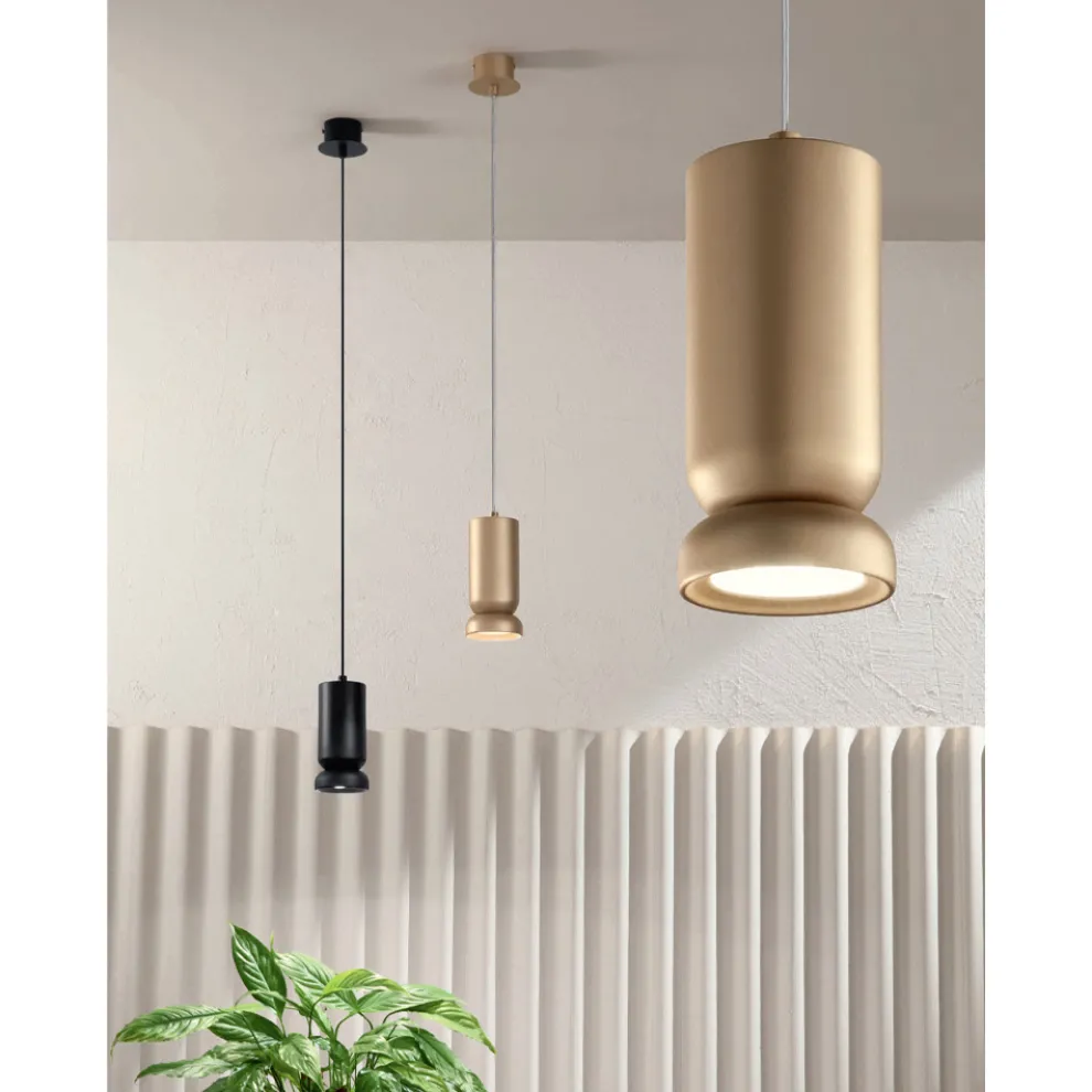 Hängeleuchte aus pulverbeschichtetem Aluminium und verstellbarem Kabel – Buxus