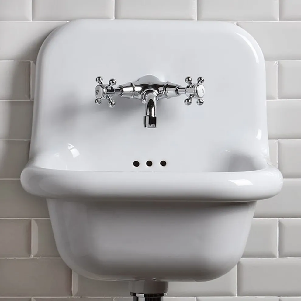 Hängendes Badezimmer-Waschbecken aus weißer und farbiger Keramik 42 cm - Meridiano