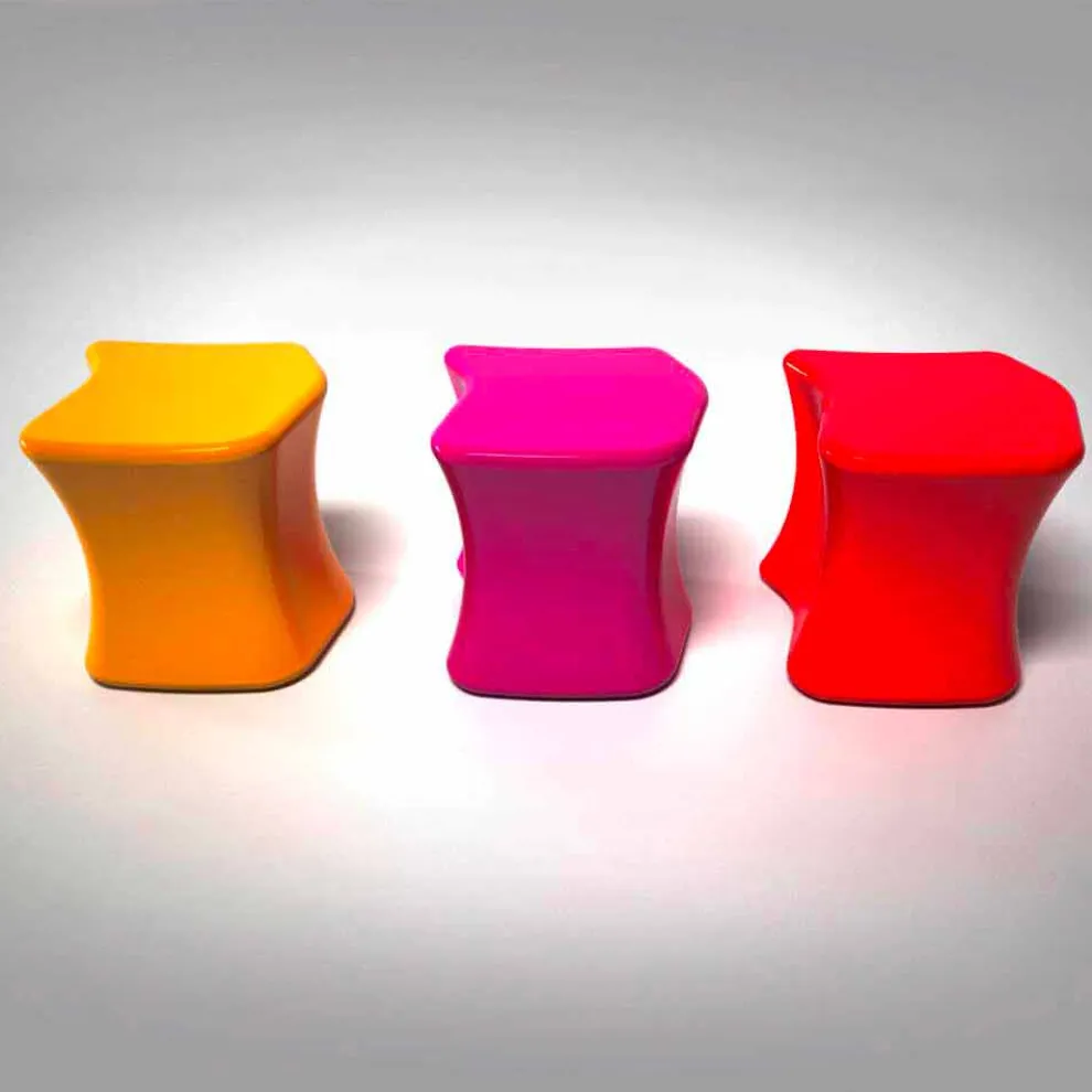 Hocker in modernem Design Dirimo Made in Italy