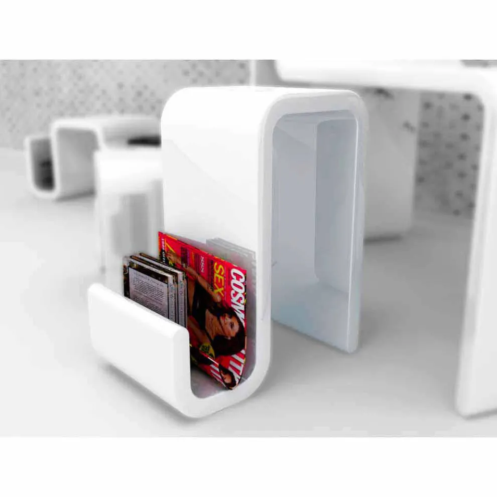 Hocker in modernem Design Elina Made in Italy