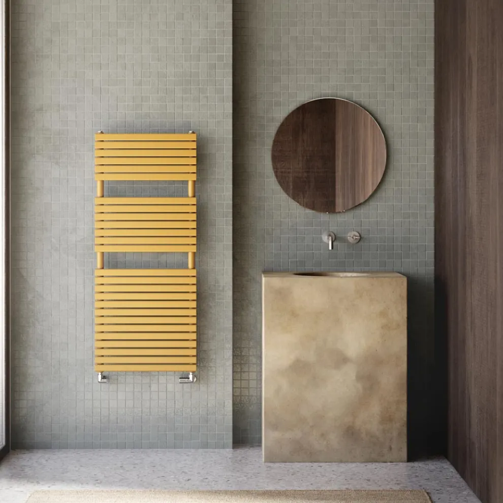 Hydraulischer Handtuchwärmer aus Kohlenstoffstahl Ocker Made in Italy - Tepore