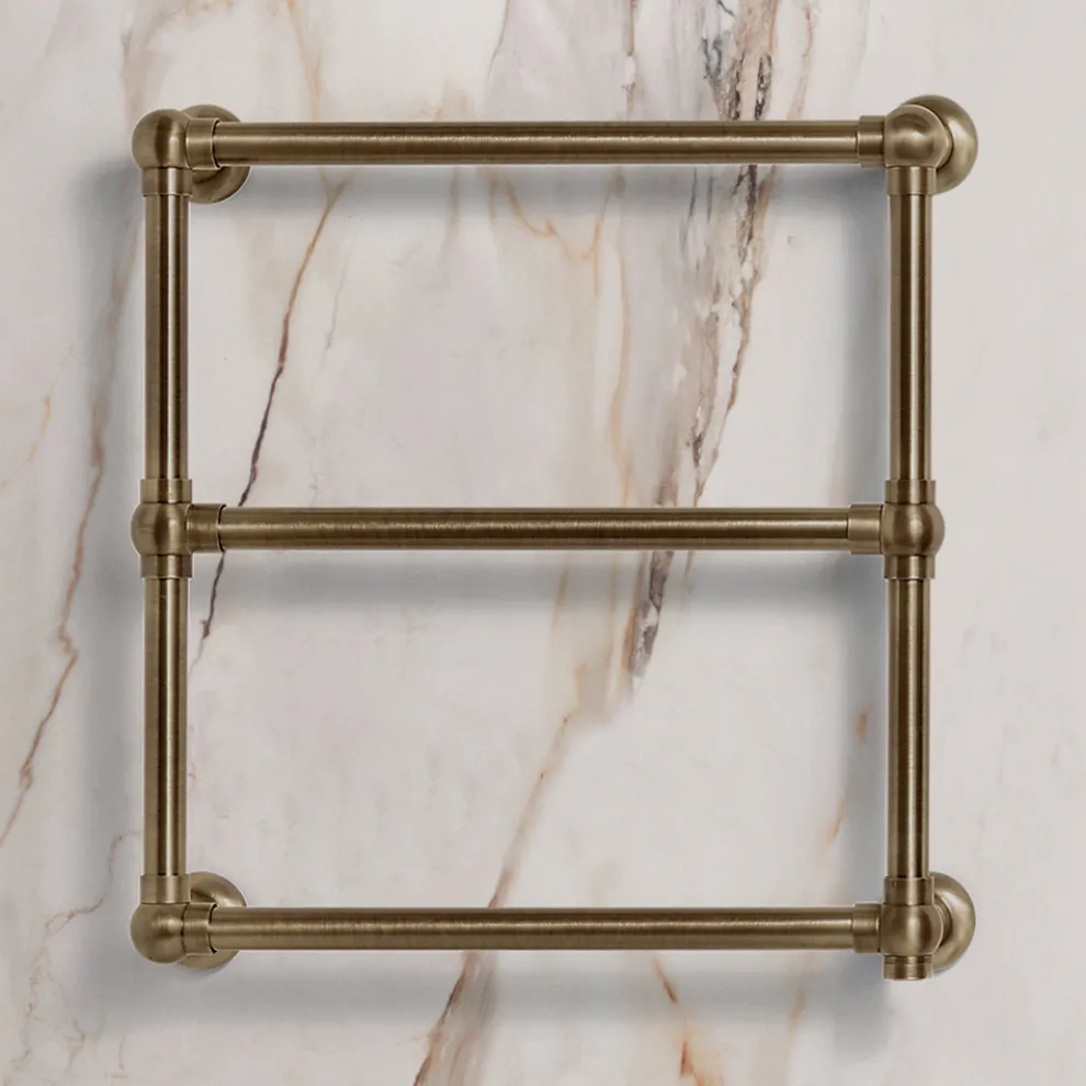 Hydraulischer Handtuchwärmer aus Messing in verschiedenen Ausführungen Made in Italy - Olga