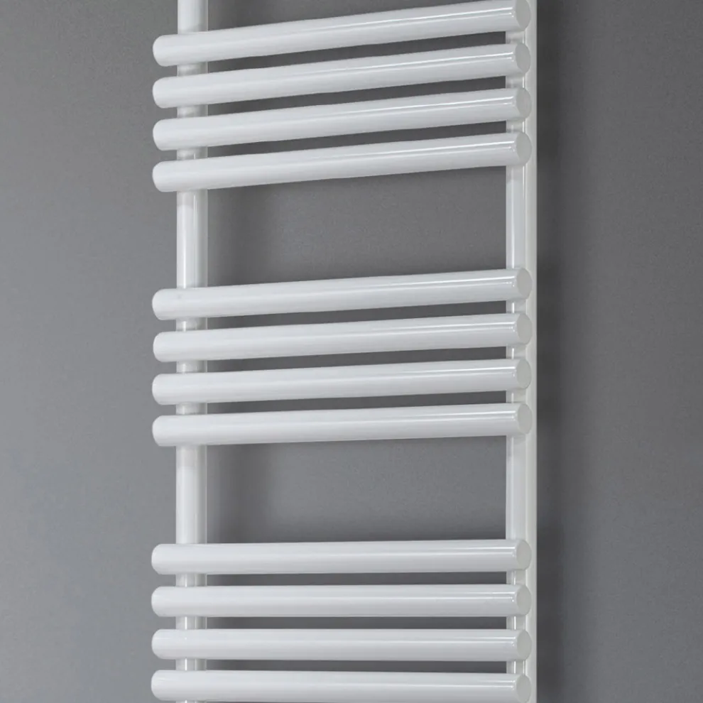 Hydraulischer Handtuchwärmer aus reinweißem Stahl, hergestellt in Italien – Zitrone