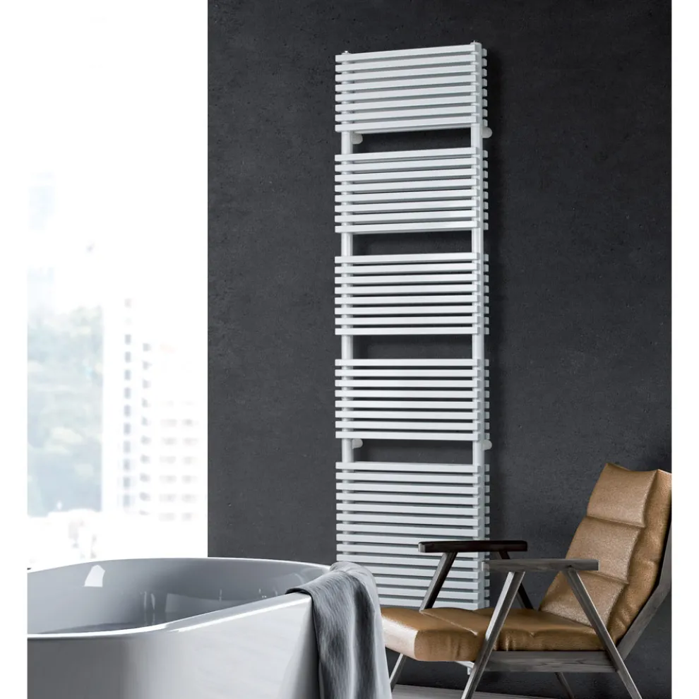 Hydraulischer Handtuchwärmer mit doppeltem Abschnitt aus horizontalen Elementen – Pudding