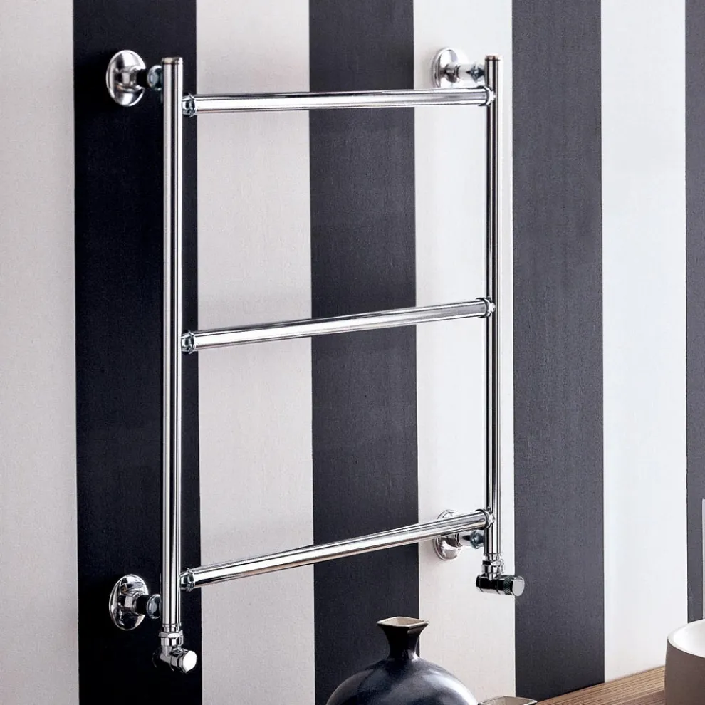 Hydraulischer Handtuchwärmer aus verchromtem Stahl, hergestellt in Italien – Gaia