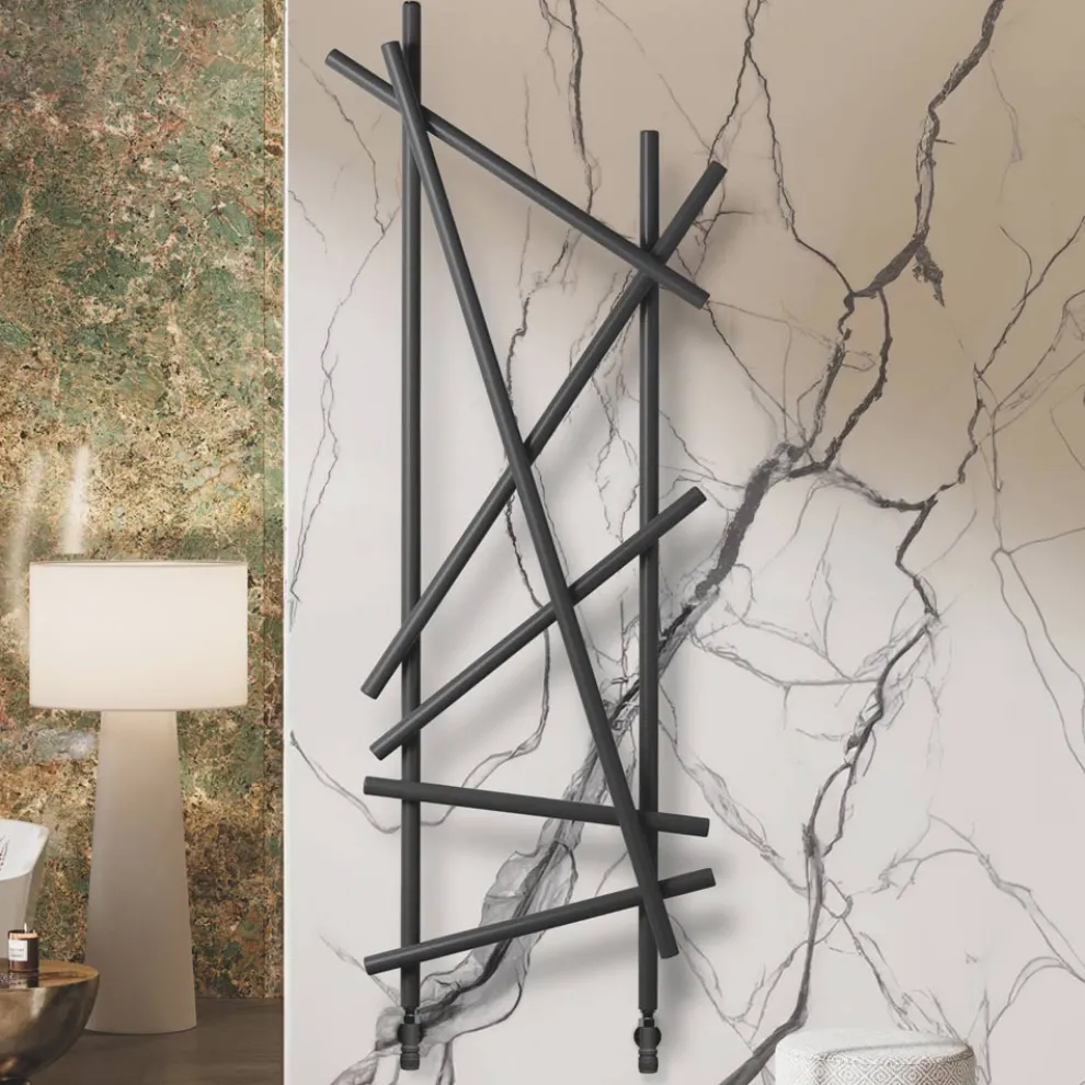 Hydraulischer Stahlheizkörper mit Rundrohren Made in Italy - Random