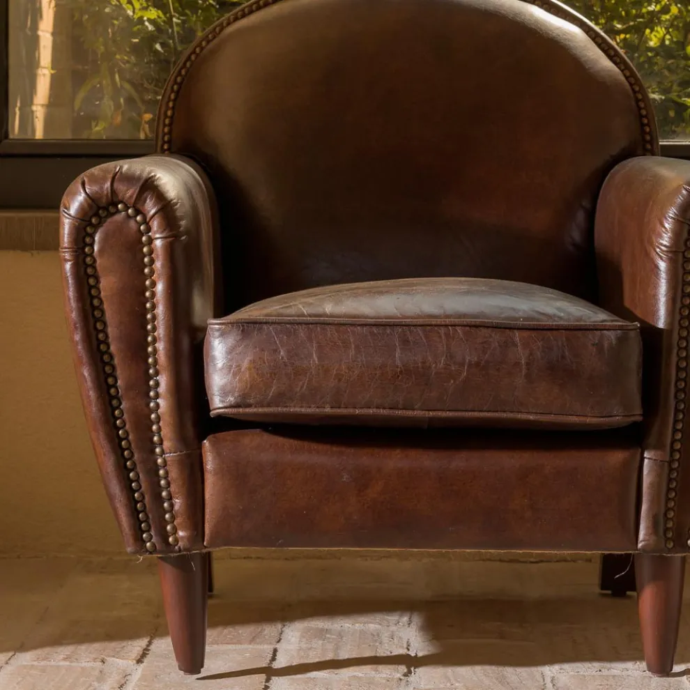 Innensessel aus Vintage-Leder mit gealtertem Effekt in Dunkelbraun – Stempel