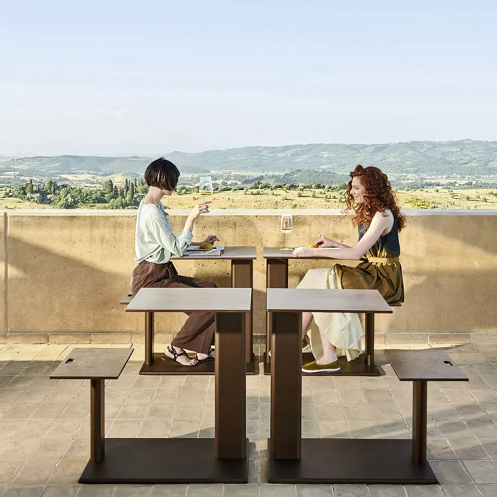 Gartentisch mit Aluminiumsitz Made in Italy - Plinto von Varaschin