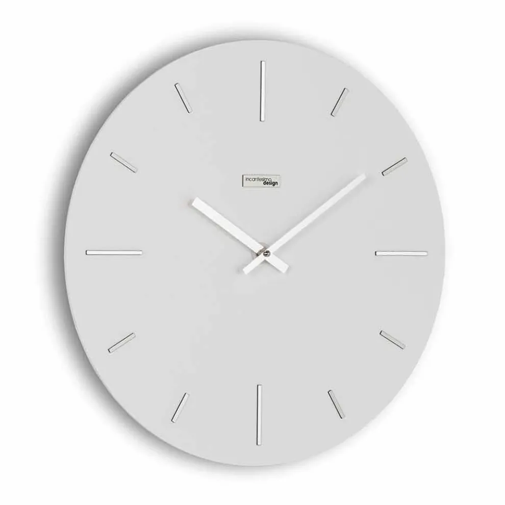 Stratos Wanduhr in schwarz, weiß und grau