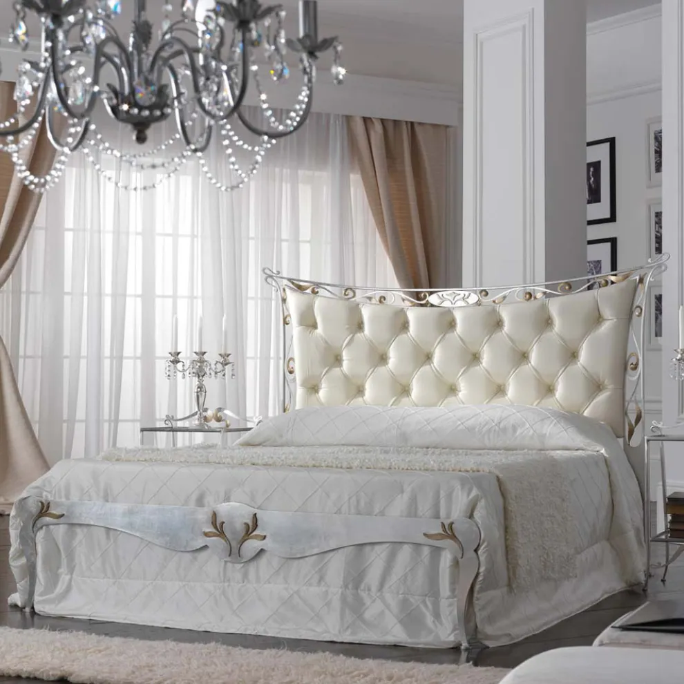 Doppelbett im klassischen Stil aus Eisen und Leder, hergestellt in Italien – King