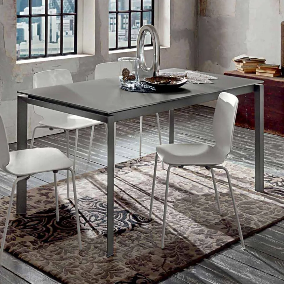 Küchentisch aus mattem Glas mit Metallstruktur Made in Italy - Brooch