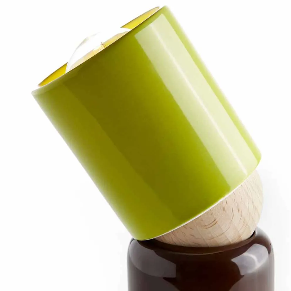 Keramische Tischlampe im modernen Design, hergestellt in Italien, Asien