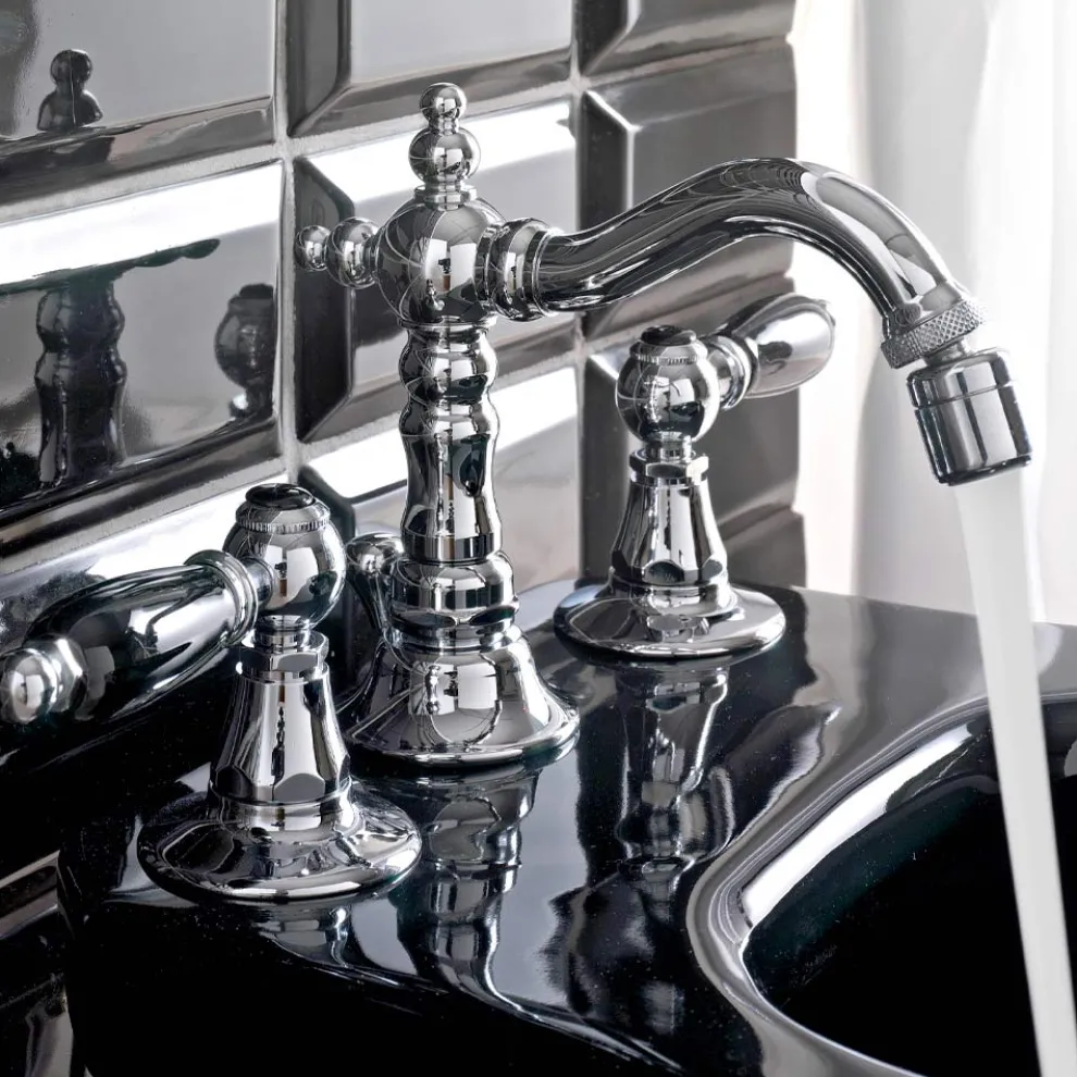 Klassische 3-Loch-Bidetarmaturen mit Messinghebeln Made in Italy - Noriana