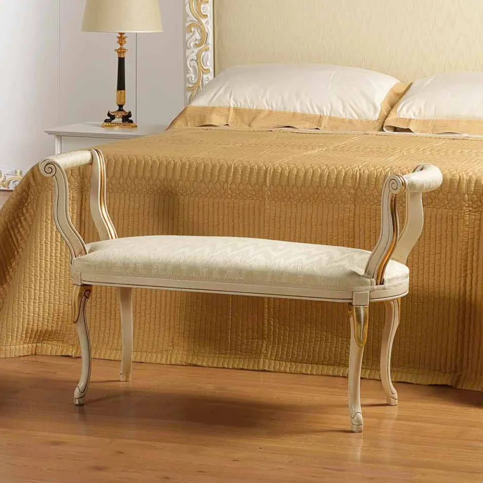 klassische Schlafzimmer Sitzbank in crème antique patinée