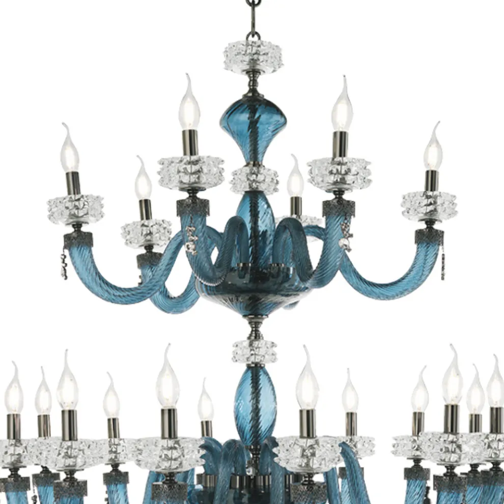 Klassischer Kronleuchter 30 Lichter aus handgefertigtem italienischem Luxusglas - Saline
