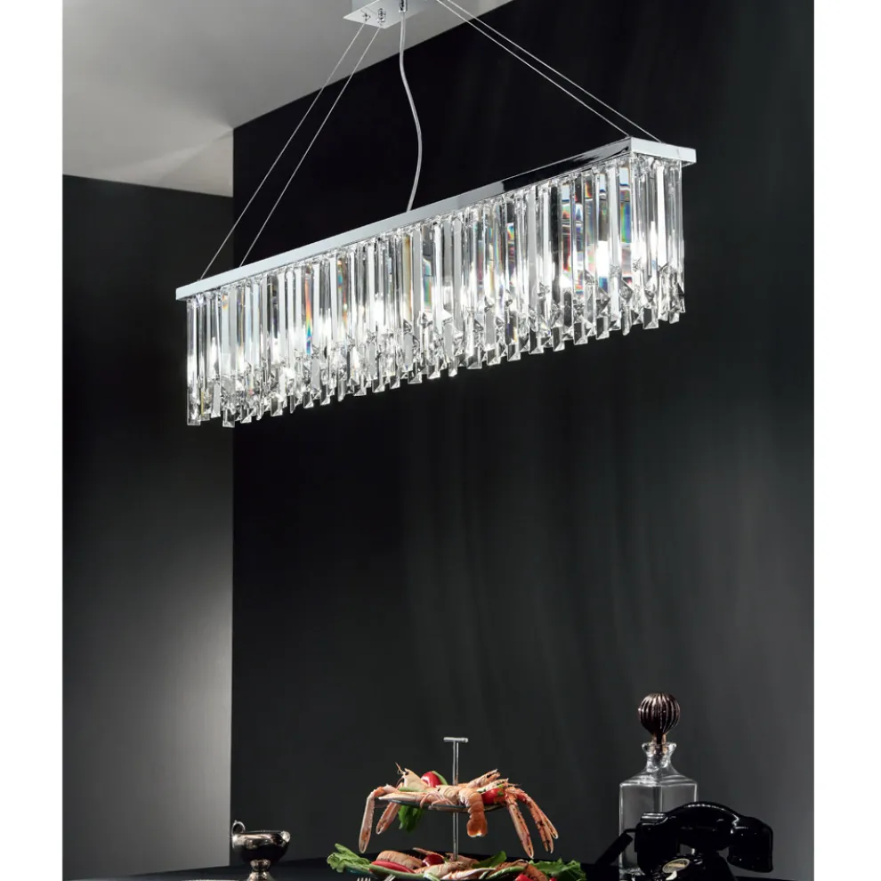 Klassischer Luxus-Hängeleuchter aus Metall und geschliffenem Kristall - Zolando