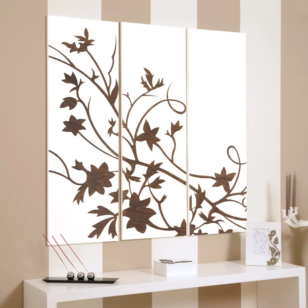 Komposition aus 3 Tafeln, die einen Zweig mit Blättern darstellen, hergestellt in Italien – Ashton