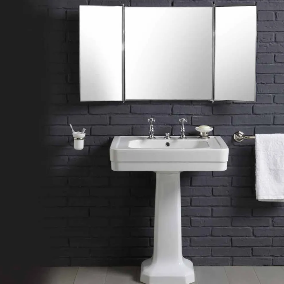 Komposition mit Keramikwaschbecken auf Sockel im Vintage-Stil 900 Jahre Linie