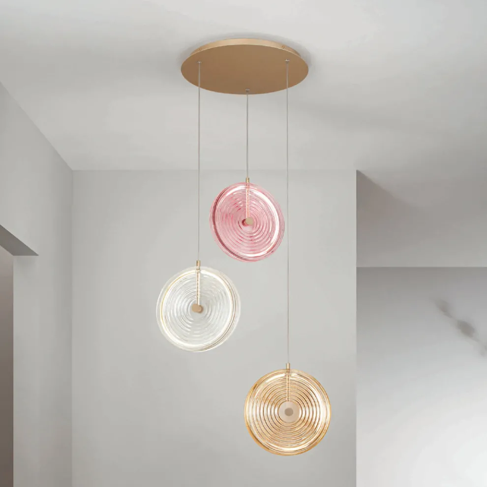 Kronleuchter aus lackiertem Metall und Glas, verziert mit konzentrischen Linien – Hackberry