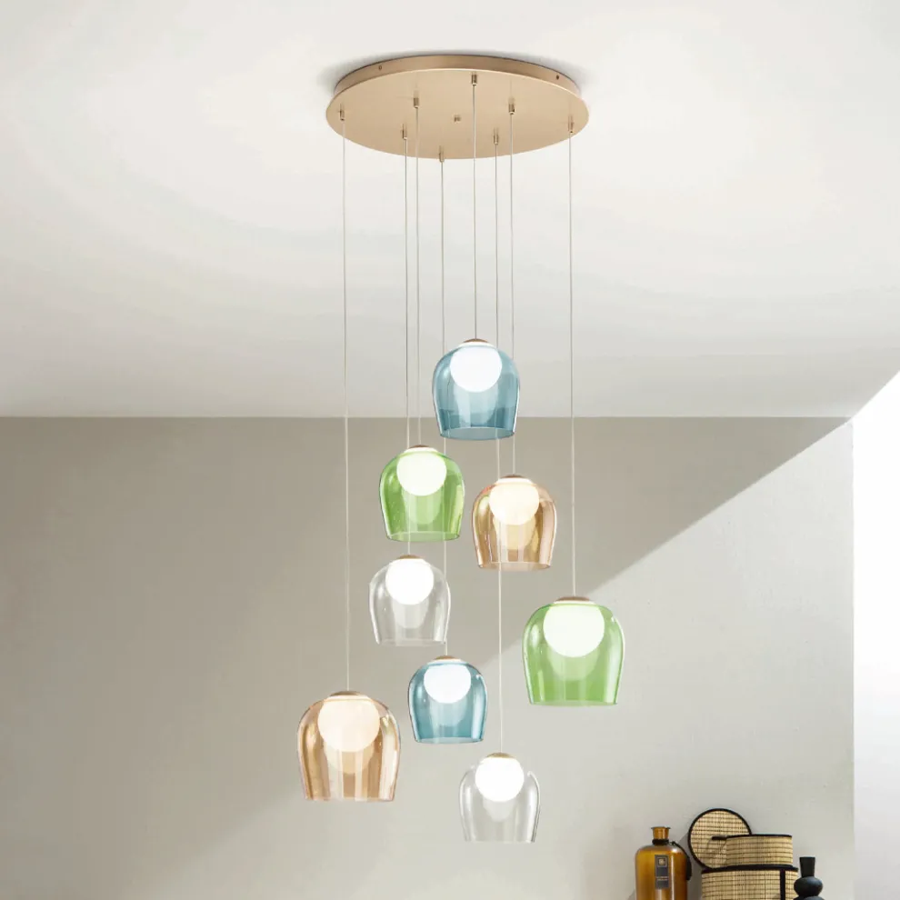 Kronleuchter mit 8 LEDs, optional mit farbigem Glas abgedeckt und Sockel aus Metall – Buche