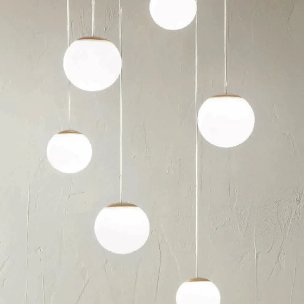 Kronleuchter mit 6 LEDs, optional mit Glas abgedeckt und Sockel aus Metall – Buche