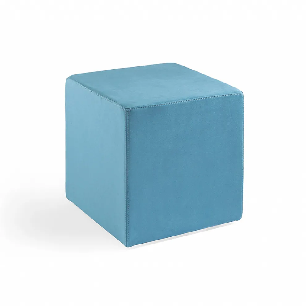 Kubischer Pouf aus türkisfarbenem Stoff, hergestellt in Italien – Rugiada