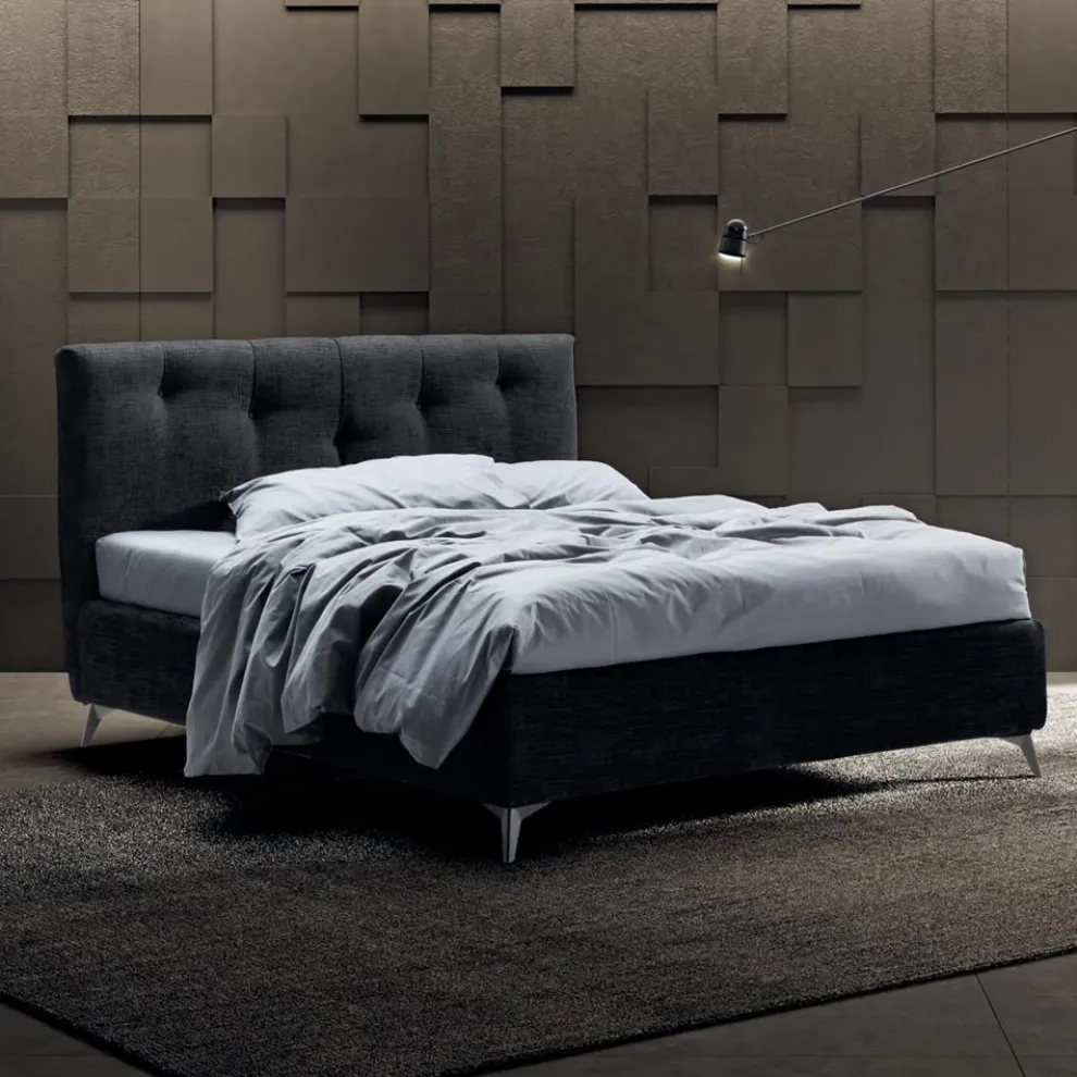 Doppelbett 160x190 mit vertikalen geprägten Kordeln - Maske