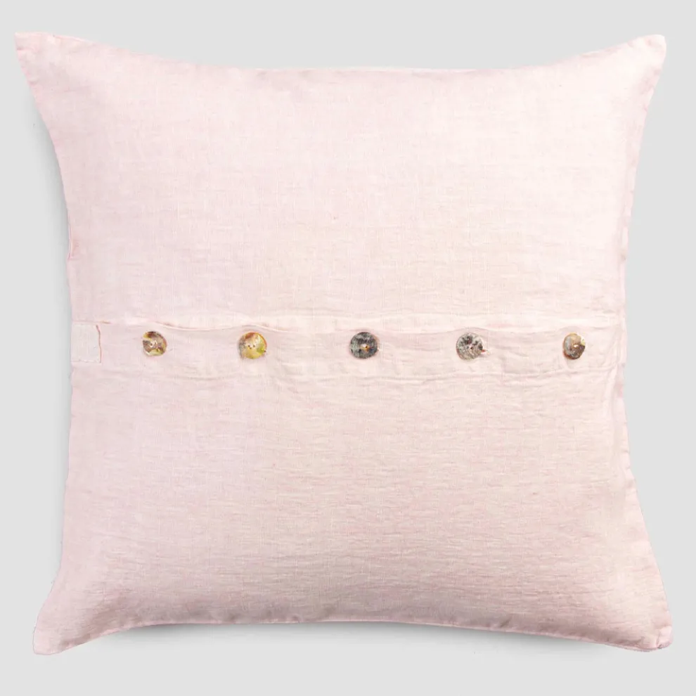 Quadratischer Kissenbezug aus farbigem Leinen mit Agoya-Knöpfen aus Perlmutt - Mittelmeer