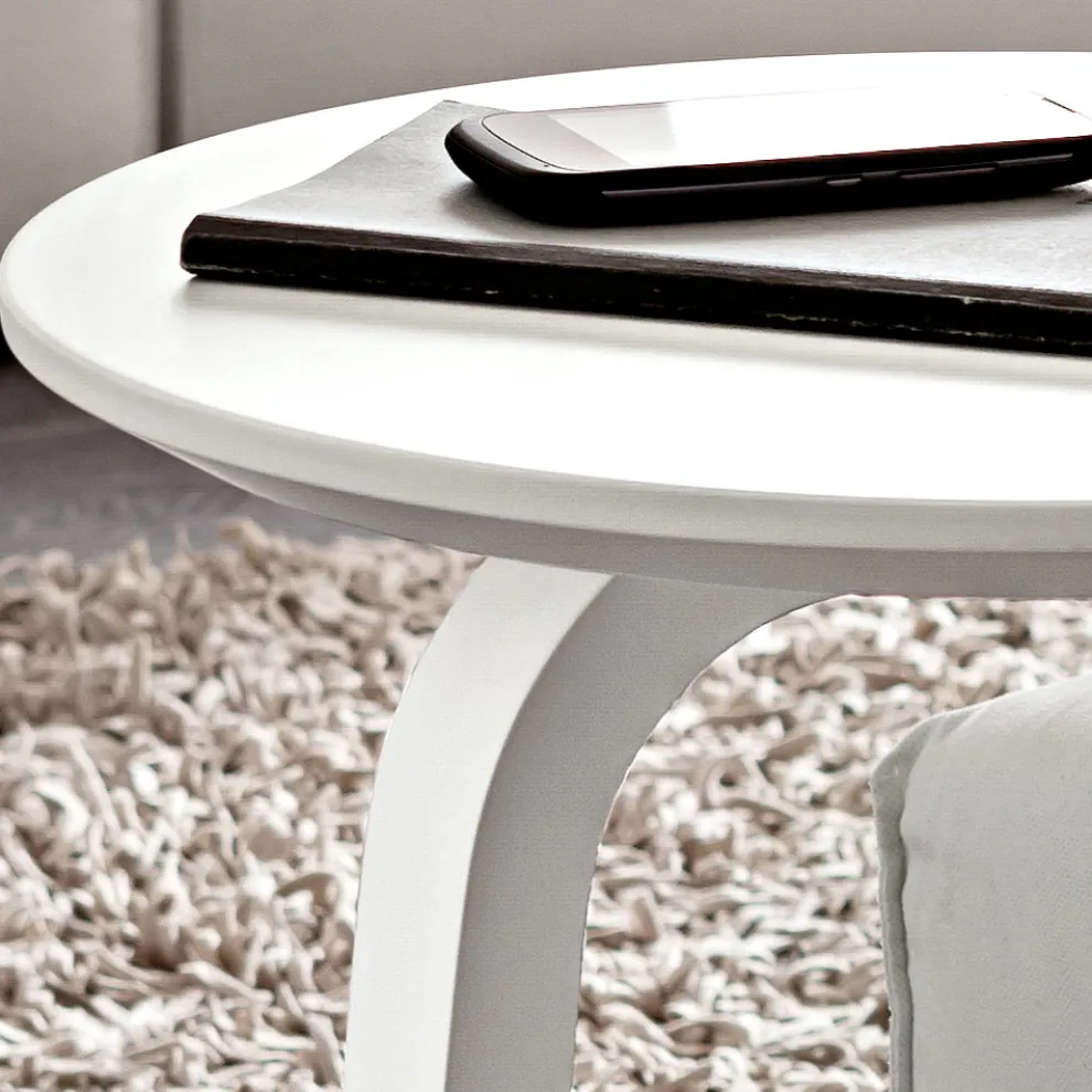 Lackierter MDF Couchtisch mit Massivholzrahmen Made in Italy - Tobiko