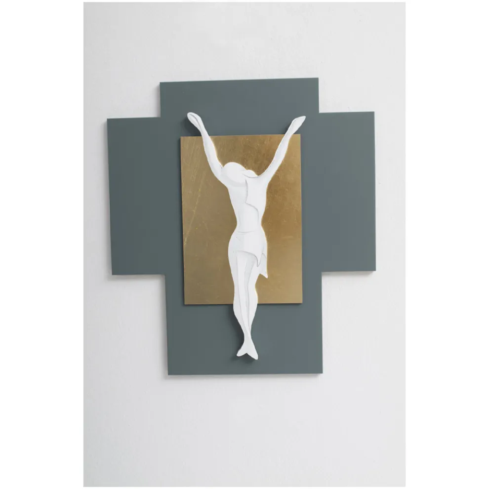 Lasergraviertes Kruzifix aus Kies und Blattgold, hergestellt in Italien – Cornelia