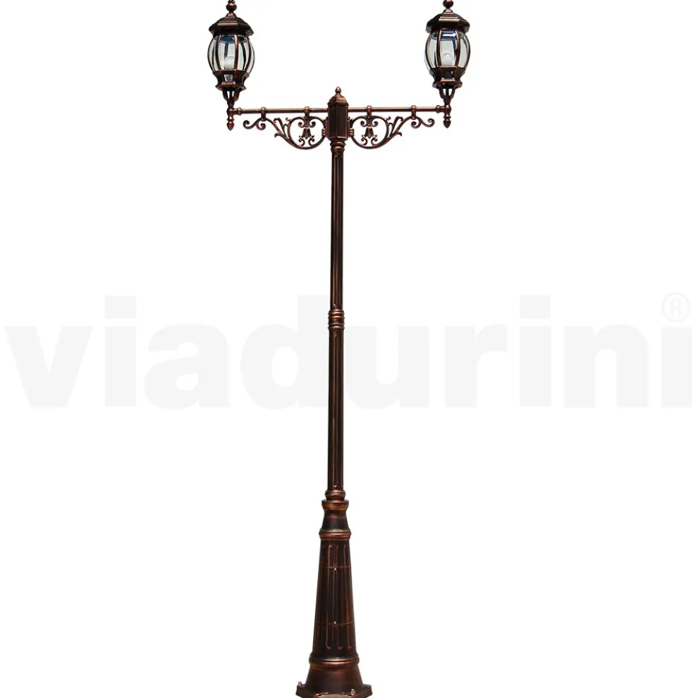 Laternenpfahl mit 2 Lichtern im Vintage-Stil aus Aluminium, hergestellt in Italien – Leona