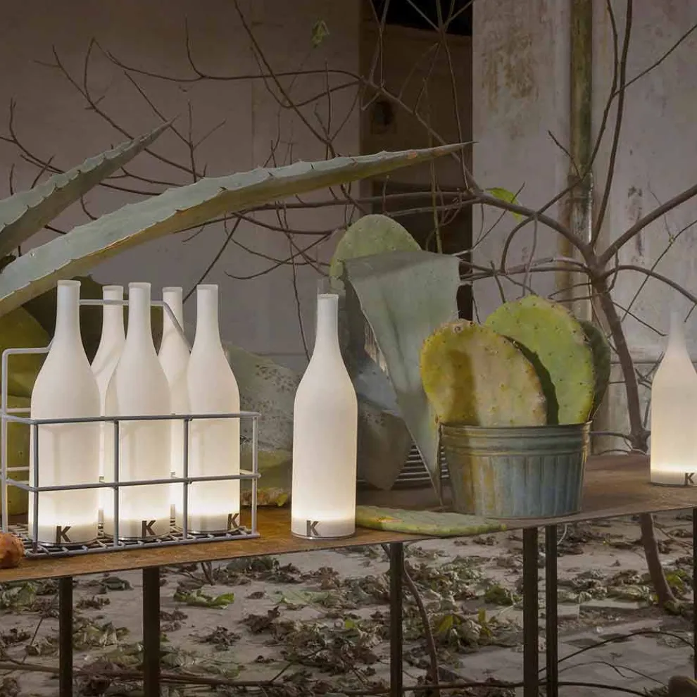 Led Tischlampe in weißem Milchglas Modernes Design - Flasche