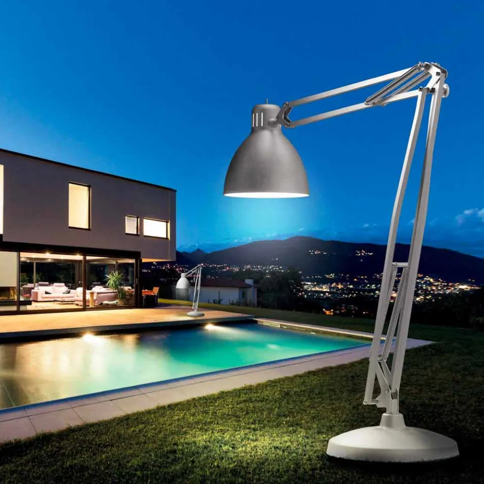 Leucos The Great JJ Design Stehlampe für Außen aus Aluminium