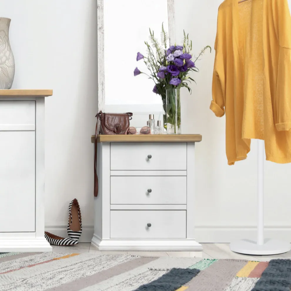 Nachttisch mit Struktur aus furnierten Holzpartikeln, hergestellt in Italien – Thor