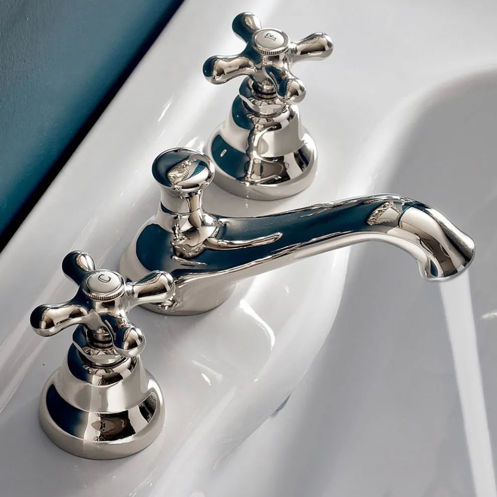 3-Loch-Waschtischarmatur aus Messing mit Ablauf im klassischen Stil - Ercolina