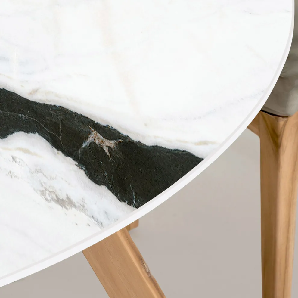 Runder Gartentisch aus Pandaweiß-Keramik Made in Italy - Pegaso