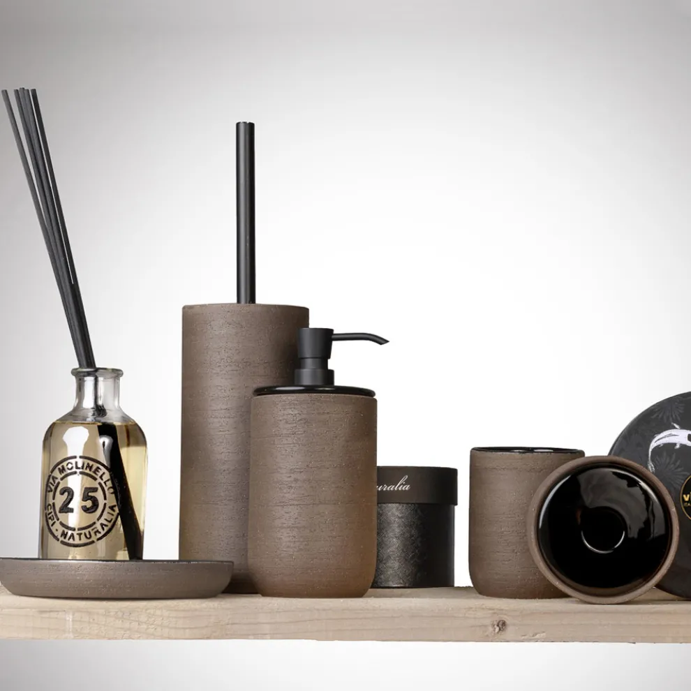 Moderne Badezimmeraccessoires aus schwarz glasiertem Ton Made in Italy - Antonella