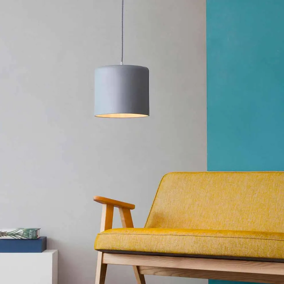 Moderne Pendelleuchte In-es.artdesign Candle 2 aus farbigem Laprene