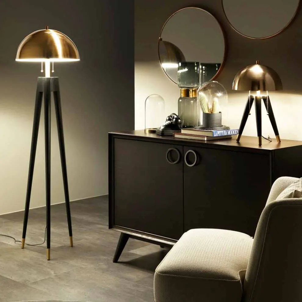 Moderne Stehlampe aus Metall und gebürstetem Messing Made in Italy - Peter