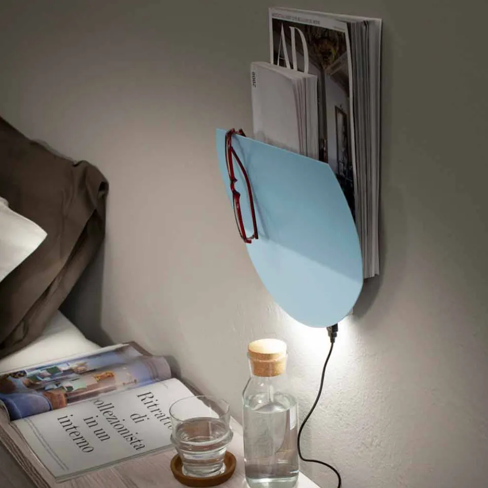 Moderne Wandleuchte mit Magazinfach, USB- und LED-Licht Made in Italy - Foster