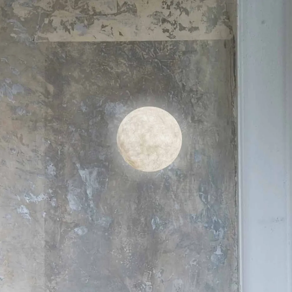 Moderne Wandleuchte In-es.artdesign A. Moon in Nebulite