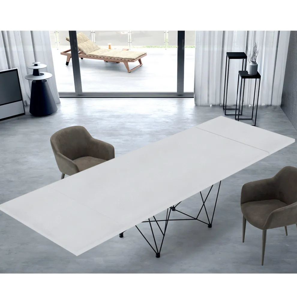 Moderner ausziehbarer 14-Sitzer-Tisch mit Laminatplatte, hergestellt in Italien – Ezzellino