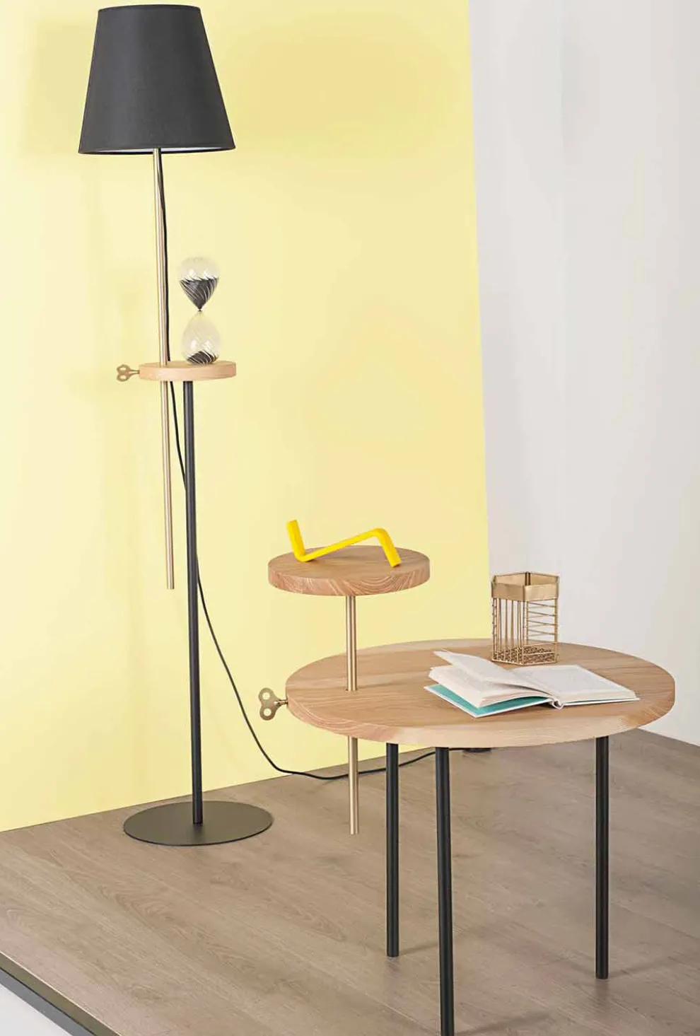 Moderner Couchtisch mit runder Eschenplatte Made in Italy - Velino